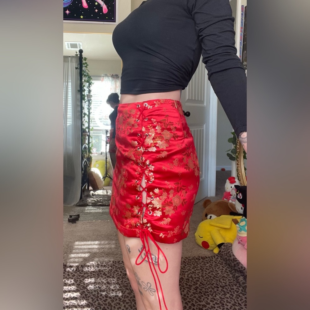 Fashion Nova skirt